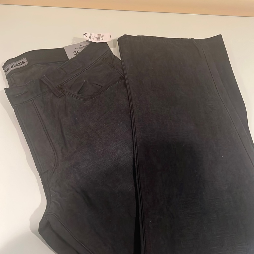 Express Kingston classic fit straight leg jean 36x32